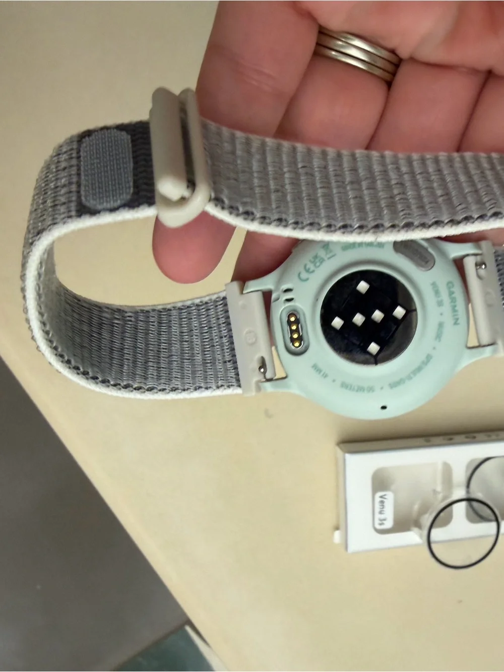 garmin Venu 3S Smartwatch - Gray Strap, Silver Case
